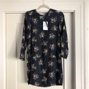 NWT 🤍 Zara 100% silk floral dress